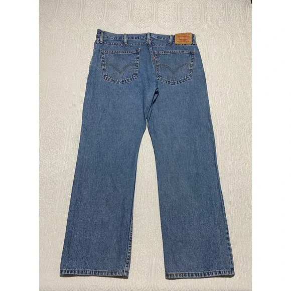 Levi's 505 Straight Fit Jeans Mens Size‎ 38x30 Blue Denim Classic - Picture 2 of 8